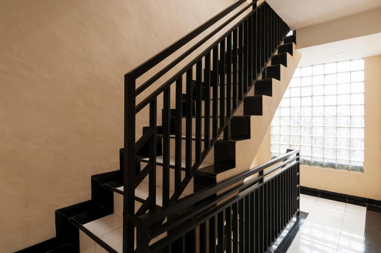 Urbanview Hotel Syariah Residence Medan By Reddoorz Kültér fotó