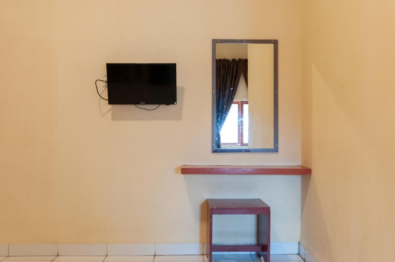 Urbanview Hotel Syariah Residence Medan By Reddoorz Kültér fotó